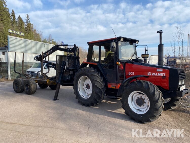 1990 Valmet 805 Tractor with logger trailer Moheda FMW 4000 Euro