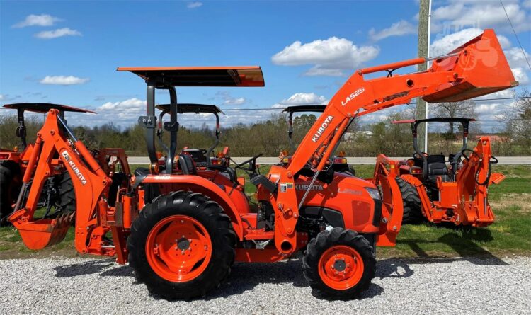 2016 KUBOTA L2501 5900 Euro - Image 6