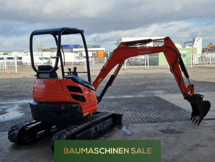 2013 Kubota U25 -3 EU Track mini excavator 4600 Euro - Image 11