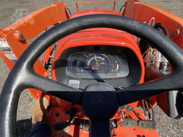 2016 KUBOTA L2501DT 5600 Euro - Image 11