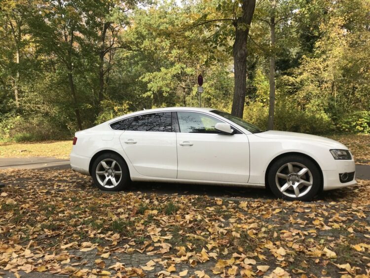 2010 Audi A5 2.7 TDI Sportback DPF multitronic Lane assist Xenon Plus - Image 10
