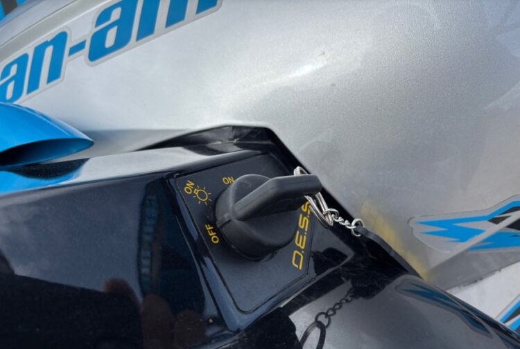 2016 Can-Am Renegade 1000 ATV 4x4 - Image 36