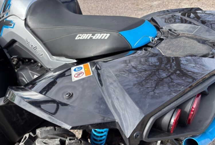 2016 Can-Am Renegade 1000 ATV 4x4 - Image 20