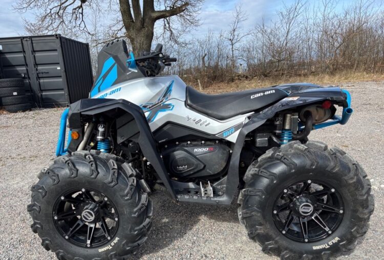 2016 Can-Am Renegade 1000 ATV 4x4 - Image 49