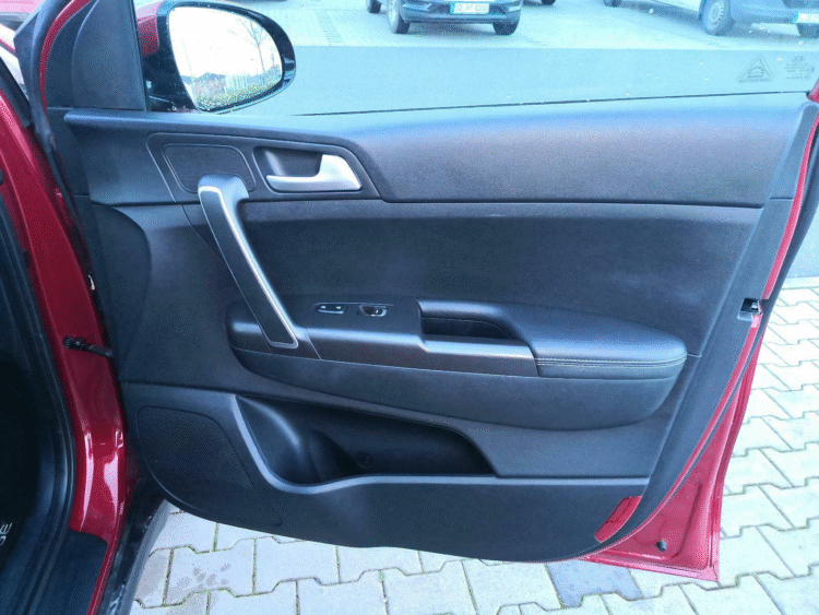 2016 Kia Sportage 2,0 Diesel AWD Automatik - Image 17