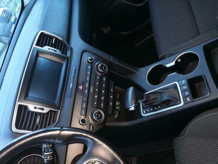2016 Kia Sportage 2,0 Diesel AWD Automatik - Image 12