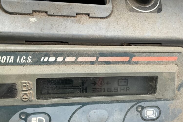 2004 Kubota KX61-3 mit 4 Schaufeln - Image 12