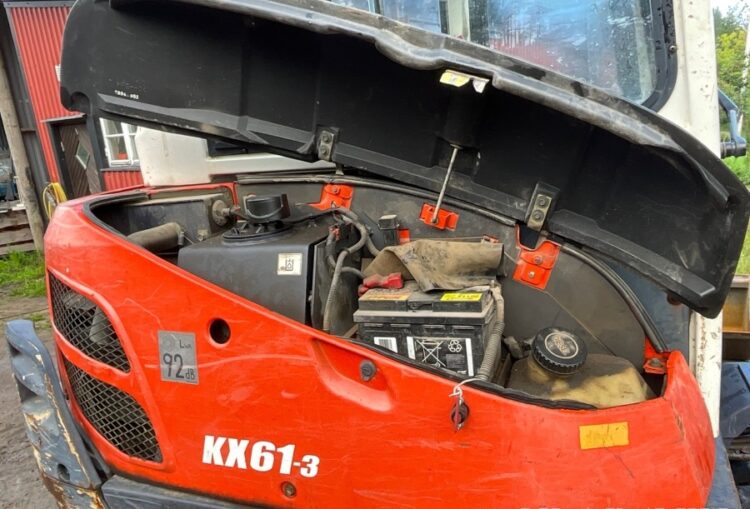 2004 Kubota KX61-3 mit 4 Schaufeln - Image 16