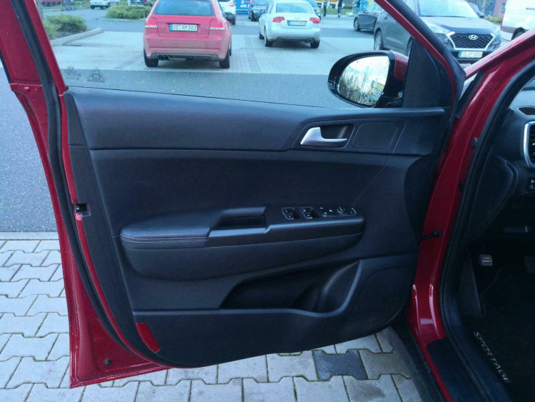 2016 Kia Sportage 2,0 Diesel AWD Automatik - Image 3