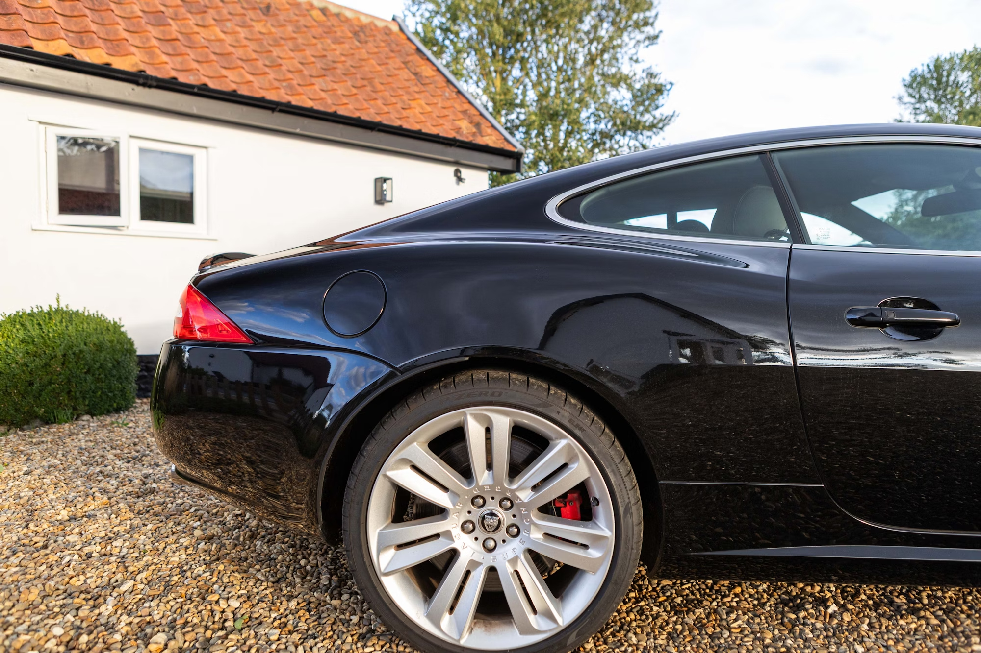 2011 Jaguar XKR 5.0 - Image 18