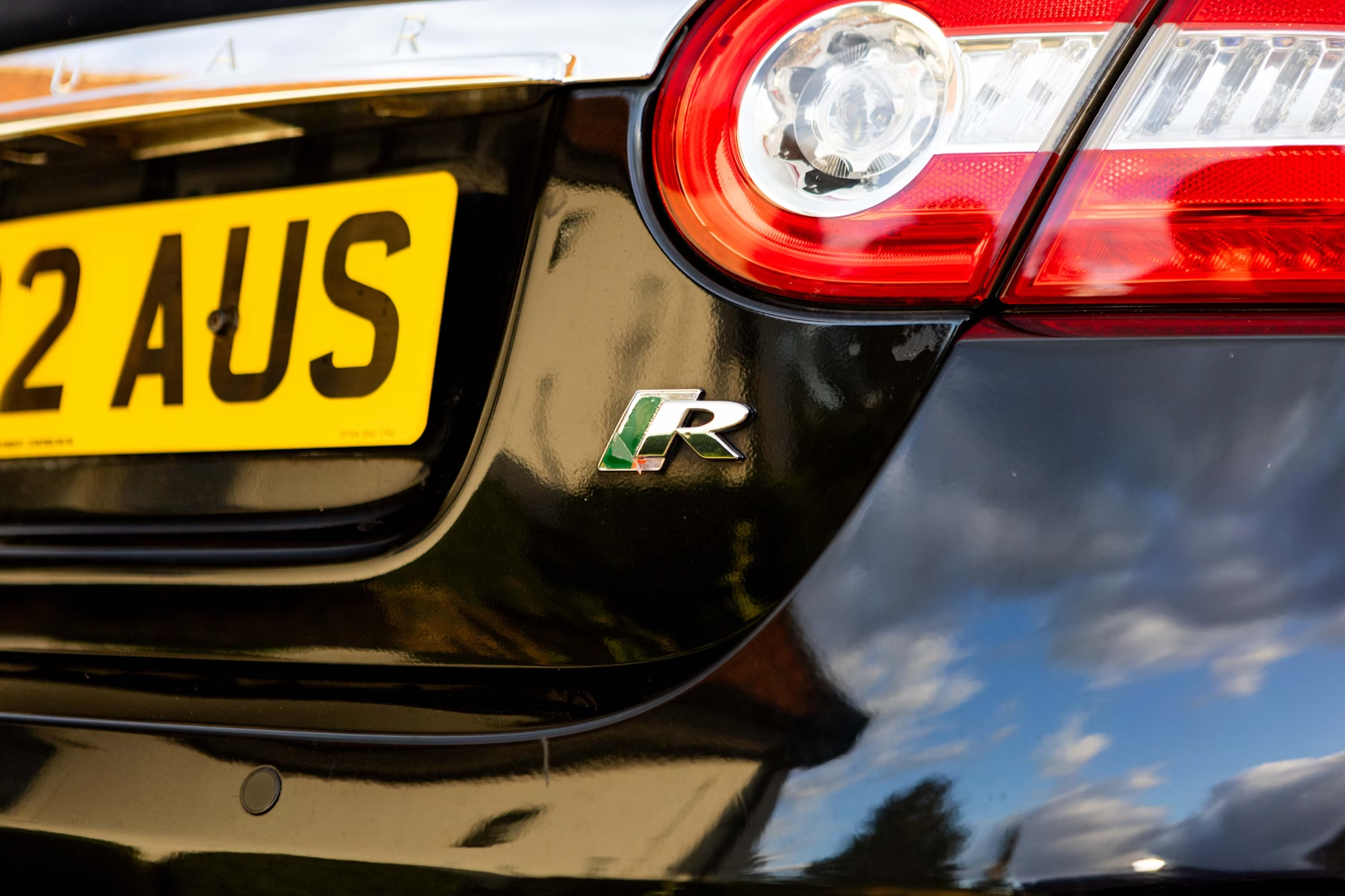 2011 Jaguar XKR 5.0 - Image 19