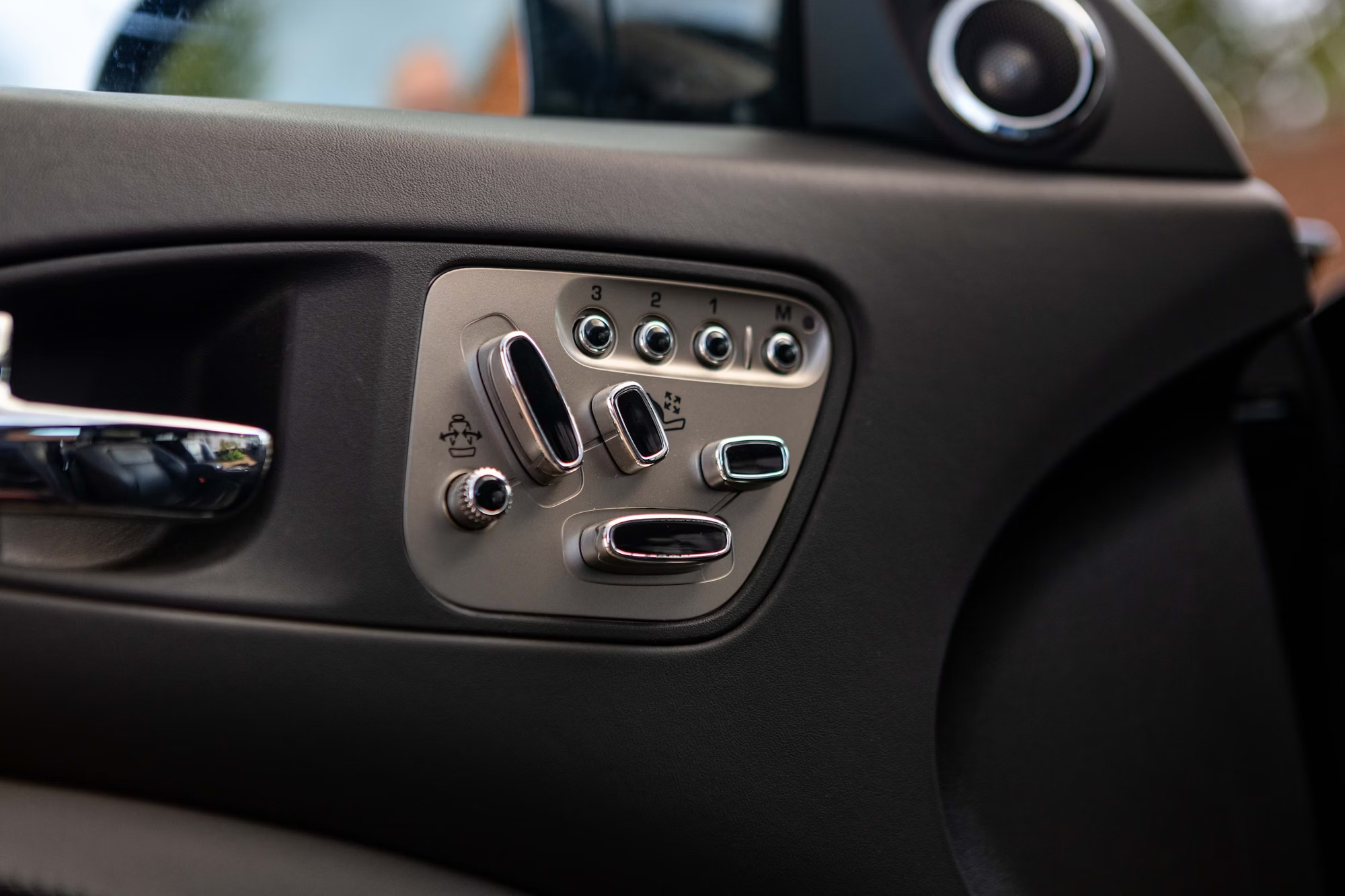 2011 Jaguar XKR 5.0 - Image 59